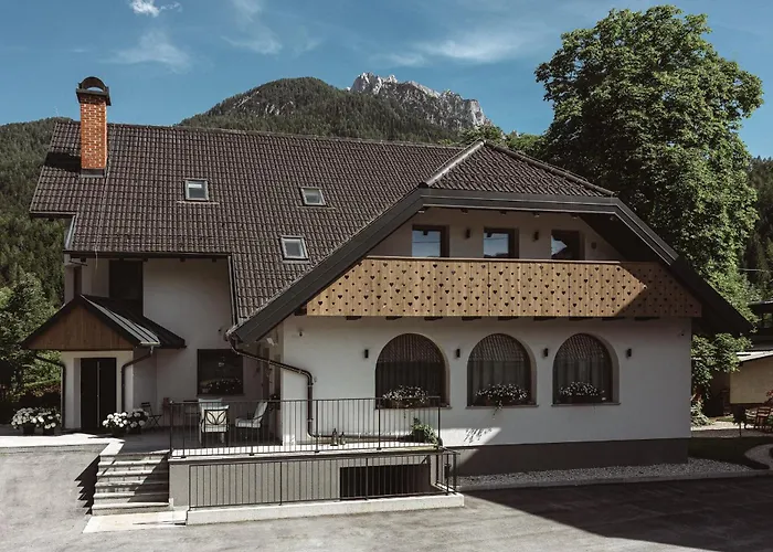 Apartments And Rooms Kaja